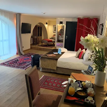 Vatel Szálloda 4*